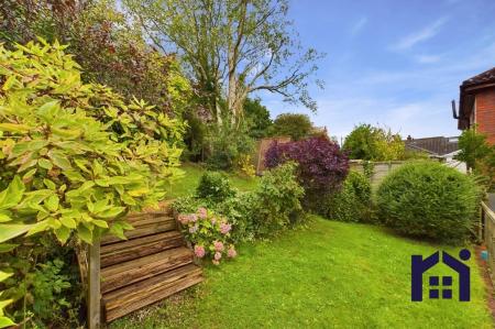 Terraced lawns