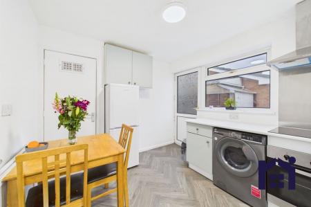 Dining kitchen