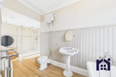 Bathroom wow