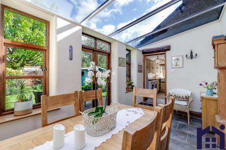 Garden room
