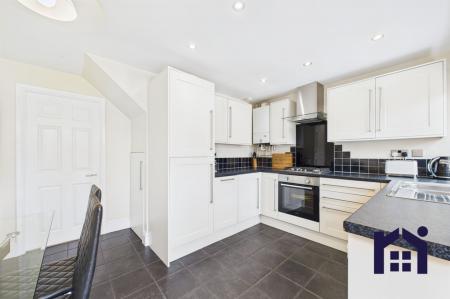 Dining kitchen