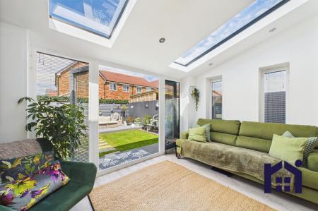 Garden room