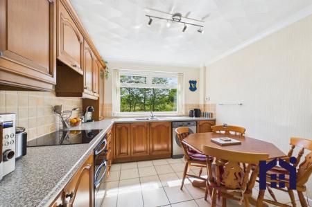 Dining kitchen