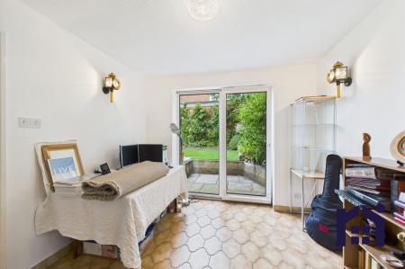 Garden room