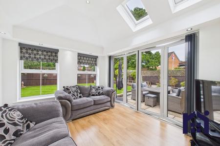 Garden room