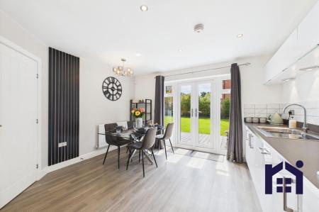 Dining kitchen
