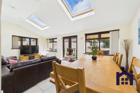 Garden room