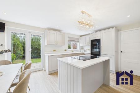 Dining kitchen