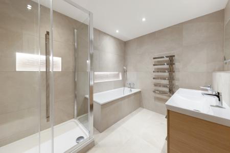 Ensuite Bathroom