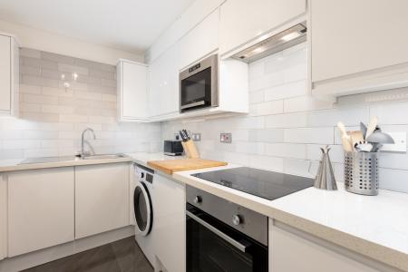 Kitchen (2)
