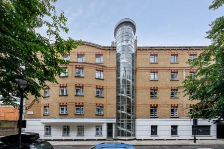 Exterior 1