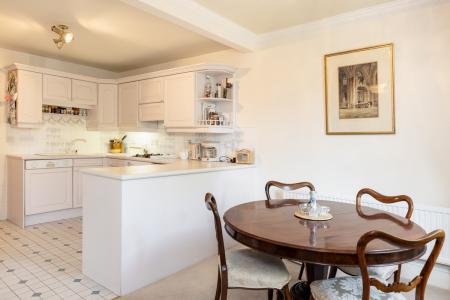 Reception Room Kitchen (3)