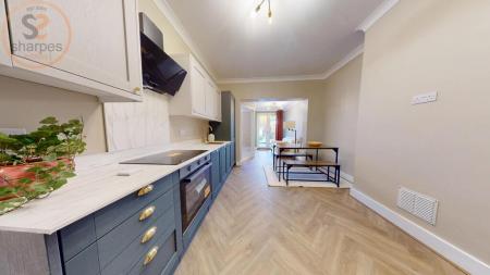 10-Clive-Road-040120
