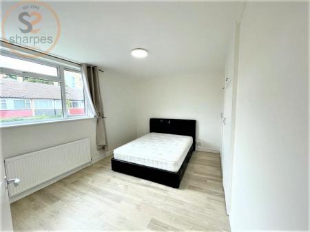 5. bedroom