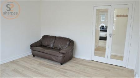 Lounge1.jpeg