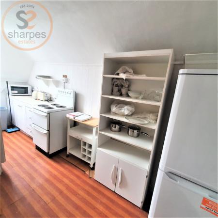 Kitchen1.jpeg