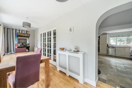 1303424-14-683eec...