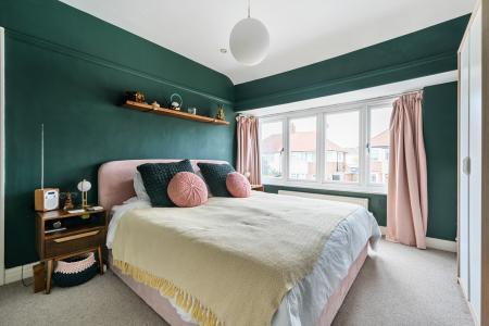 1282043 (6).jpg