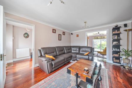 1344644-17-68b727...