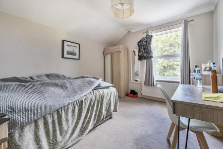 1341933-7-68b194f...