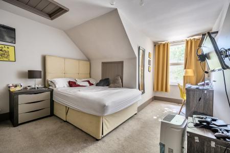 1341947-2-68b1d18...