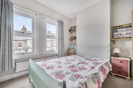 1355419-2-68cbf71...