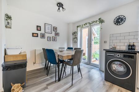 1350184-15-68c83e...