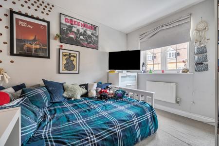 1350184-5-68c83e4...