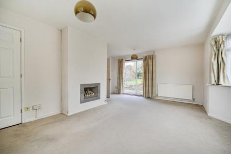 1357962-12-68d3b4...