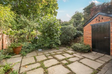 1358700-21-68d26d...