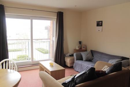 Lounge 1