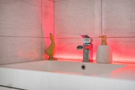 1368856-22-68f284...