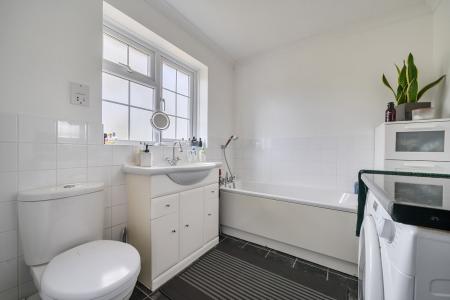 1374623-9-690dc78...