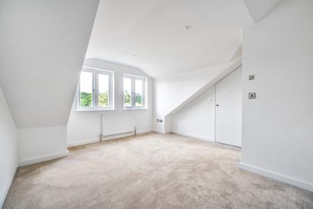 1313458-7-68639de...