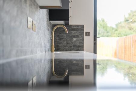 1313458-2-68639dc...