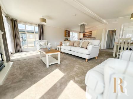 Kitchen & Living Space