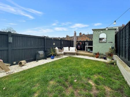 Photo 25
