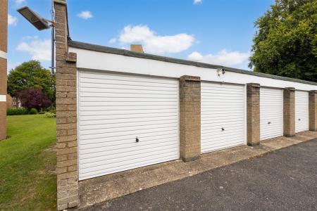 Garage.jpg