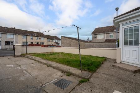 152 Lisnafin Park, Strabane, BT82 9DJ-7.jpg