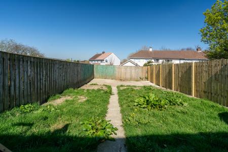 14 Drumman Court, Strabane, BT82 9DU-5.jpg
