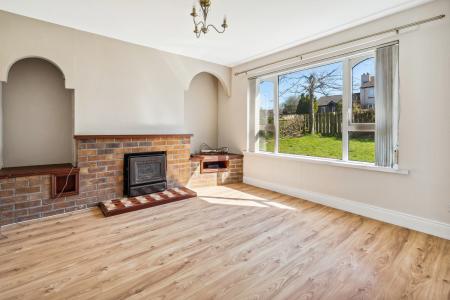 114 Carlton Drive, Strabane, BT82 9PT-8.jpg