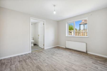 114 Carlton Drive, Strabane, BT82 9PT-14.jpg