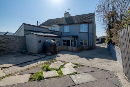 19 Bluebell Avenue, Cullion, BT47 2SH-4.jpg