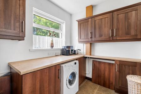 11 Ashgrove Park, Strabane, BT82 9EG-25.jpg