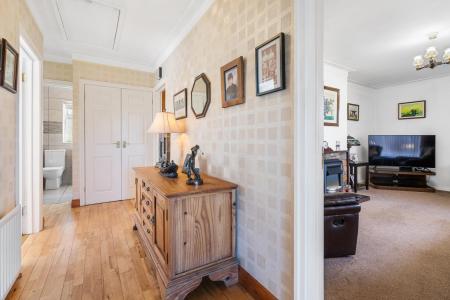 11 Ashgrove Park, Strabane, BT82 9EG-15.jpg