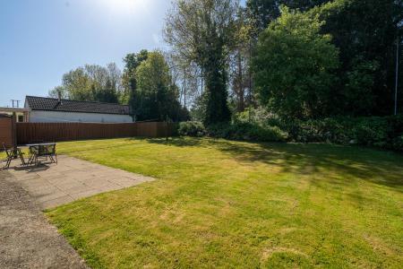 11 Ashgrove Park, Strabane, BT82 9EG-9.jpg