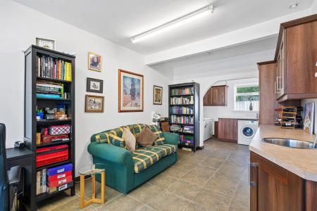 11 Ashgrove Park, Strabane, BT82 9EG-28.jpg