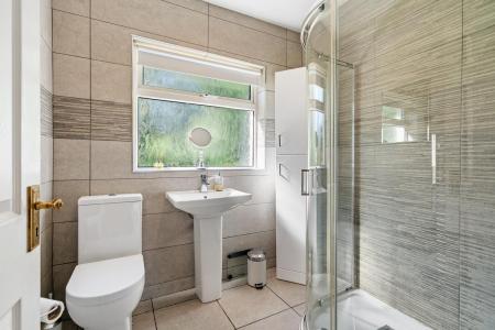 11 Ashgrove Park, Strabane, BT82 9EG-20.jpg