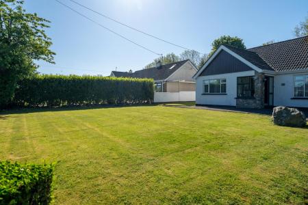 11 Ashgrove Park, Strabane, BT82 9EG-5.jpg