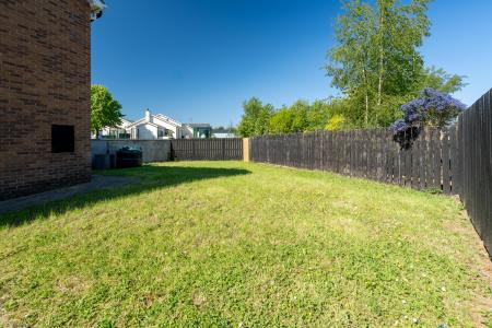 4 The Paddock, Sion Mills, BT829GZ-5.jpg